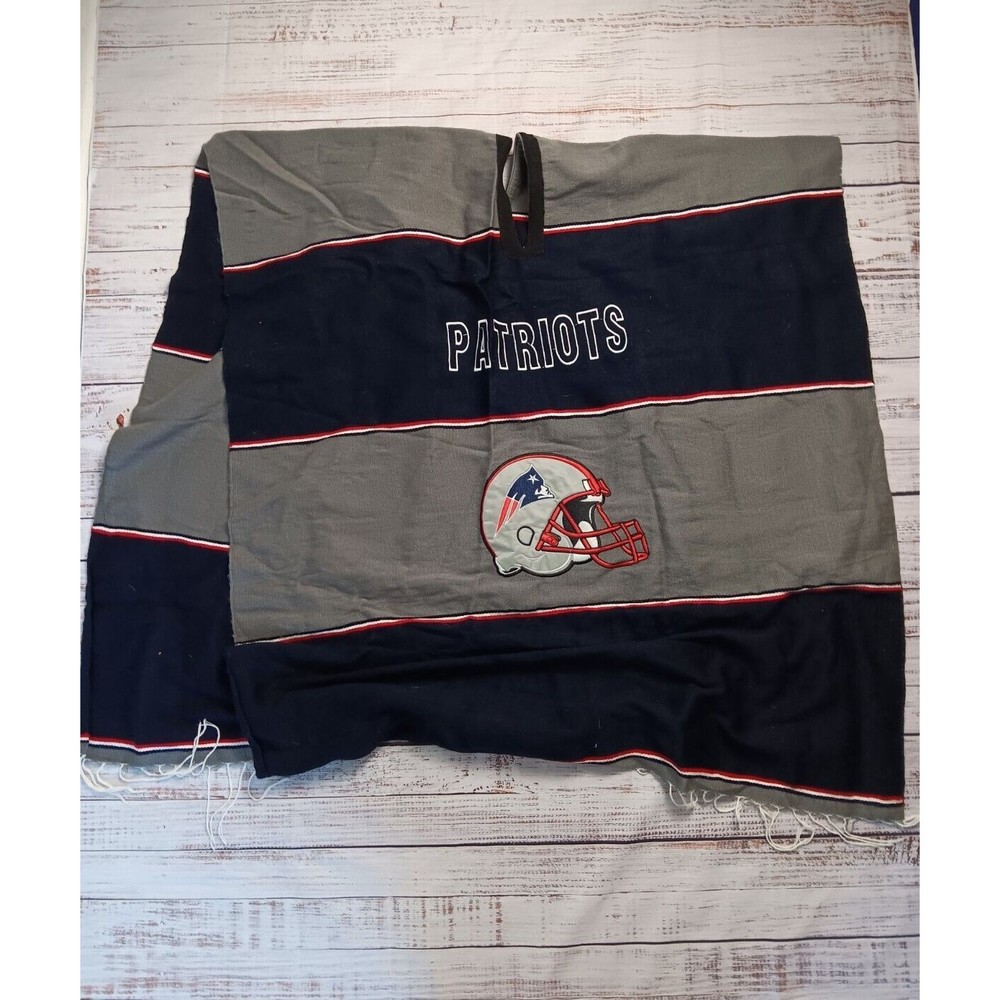 New England Patriots Poncho Sweater Serape Blanket Striped  Logo Team